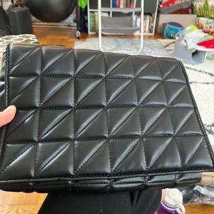 Zara quilted chain strap bag